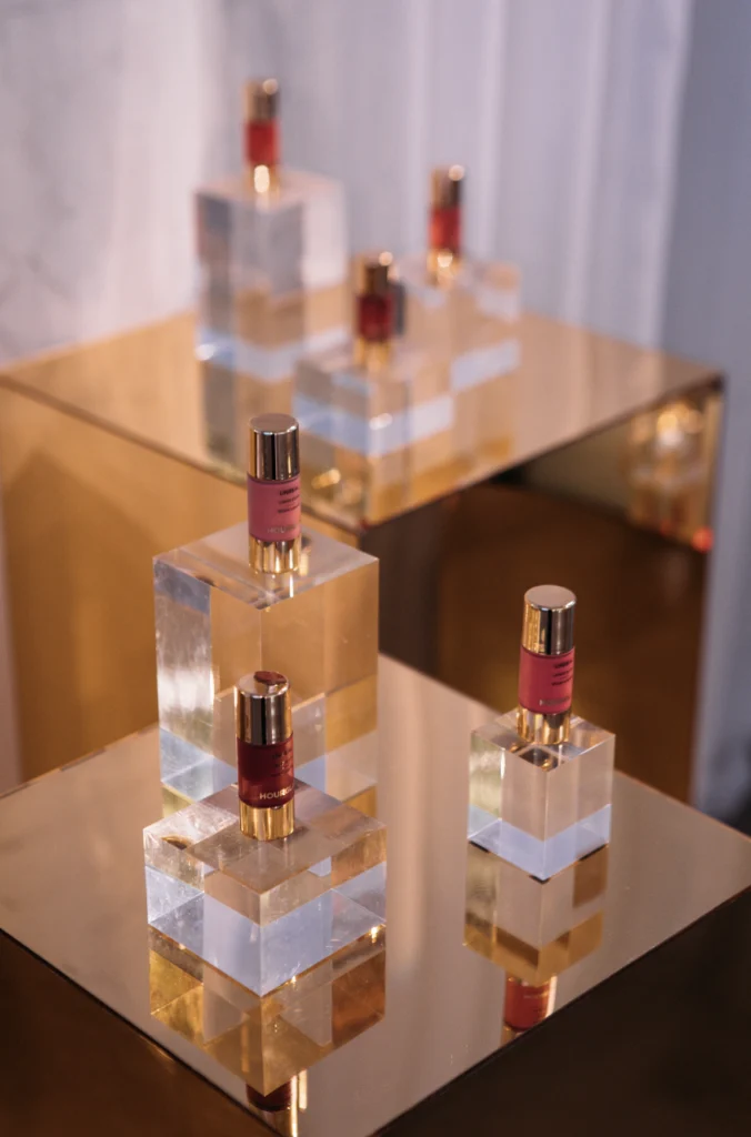 Hourglass Blush Popup x Andrés Reisinger, event photo